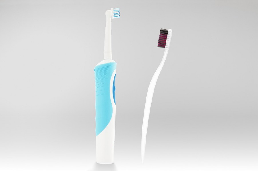 Pourquoi acheter une brosse à dents électrique ?