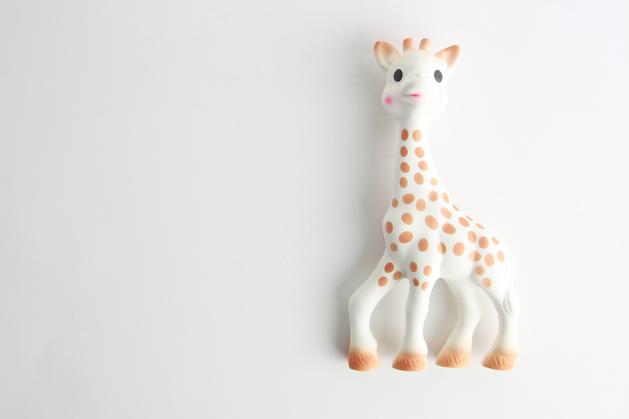 sophie-la-girafe-toxique